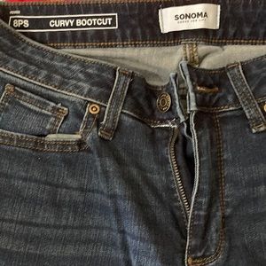 Bootcut jeans